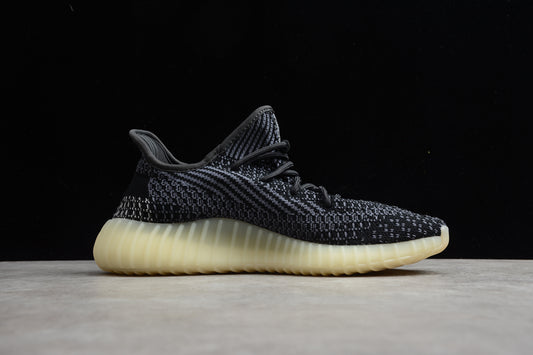 R17 Yeezy Boost 350 V2 FZ5000