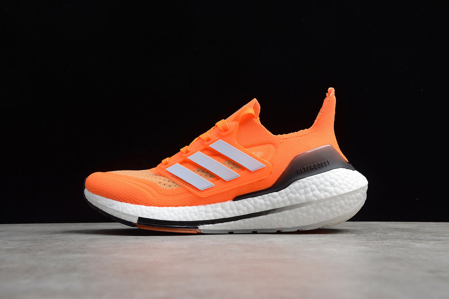 R18 Ultra Boost 21 FZ1920