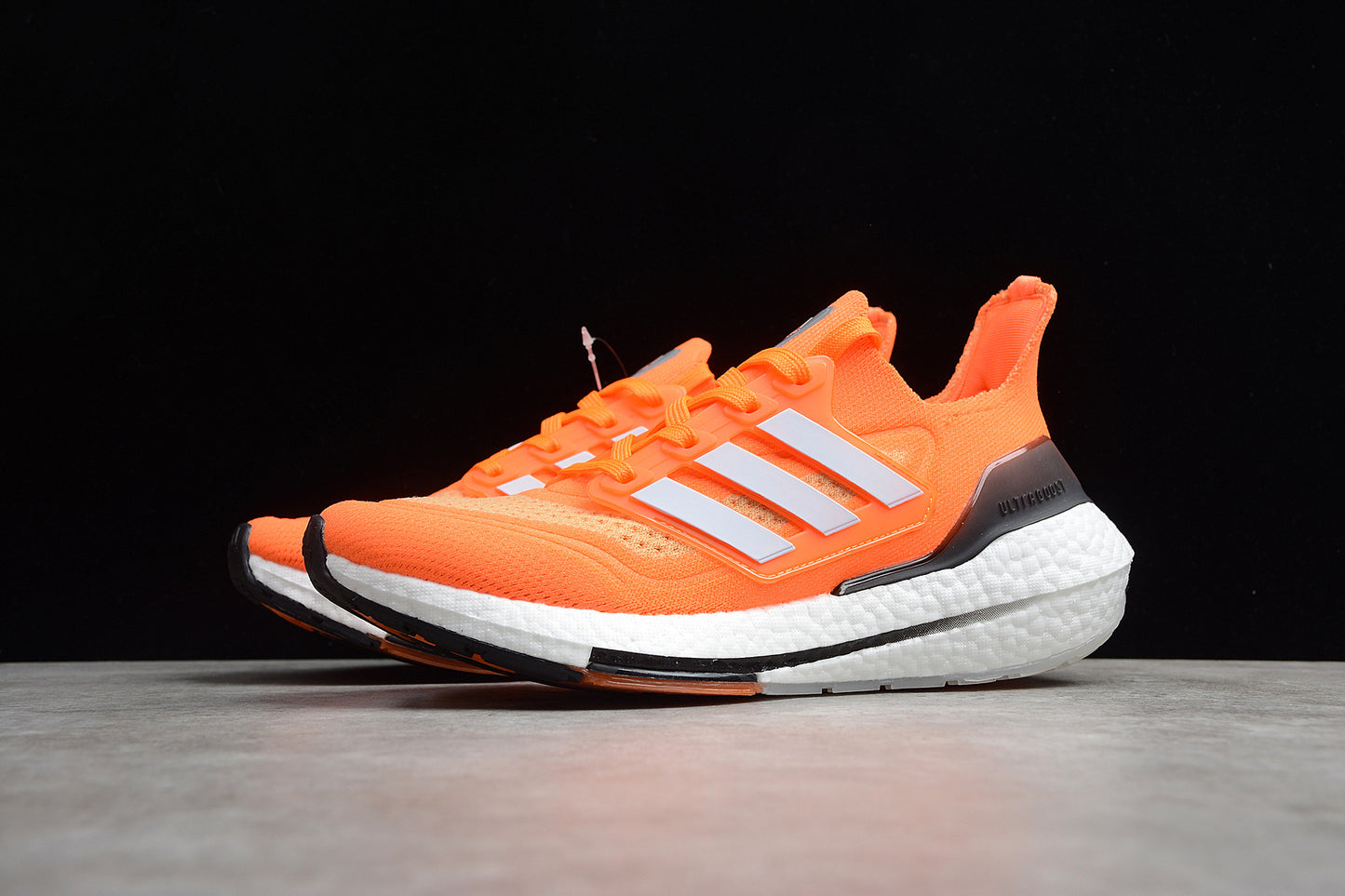 R18 Ultra Boost 21 FZ1920