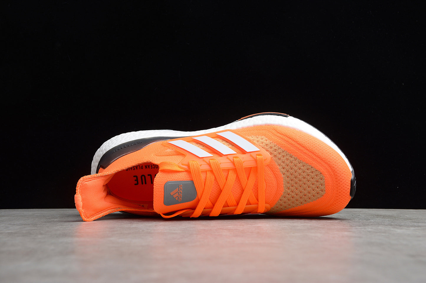 R18 Ultra Boost 21 FZ1920