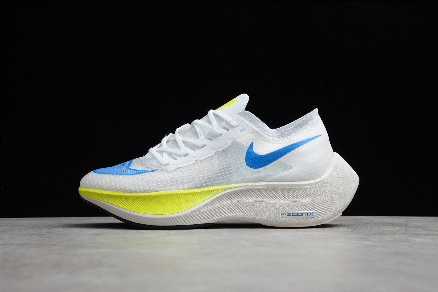 R18 ZOOMX VAPORFLY NEXT AO4568-103 (40-45)