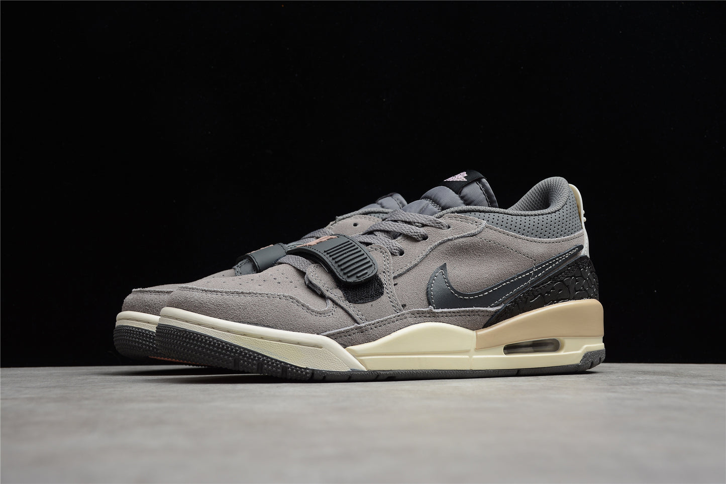 R20 AJ312 Air Jordan Legacy 312 CD7069-002