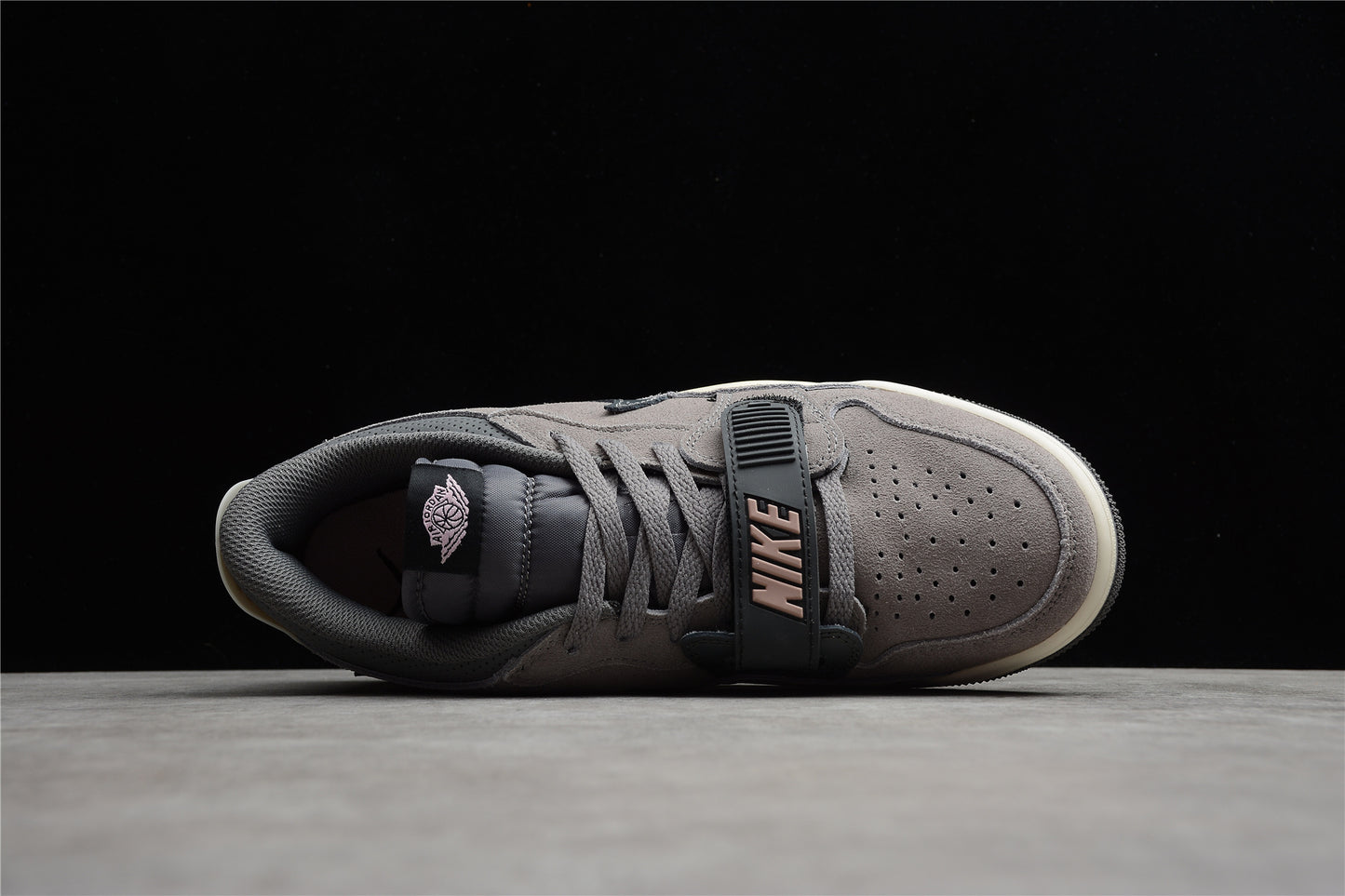 R20 AJ312 Air Jordan Legacy 312 CD7069-002