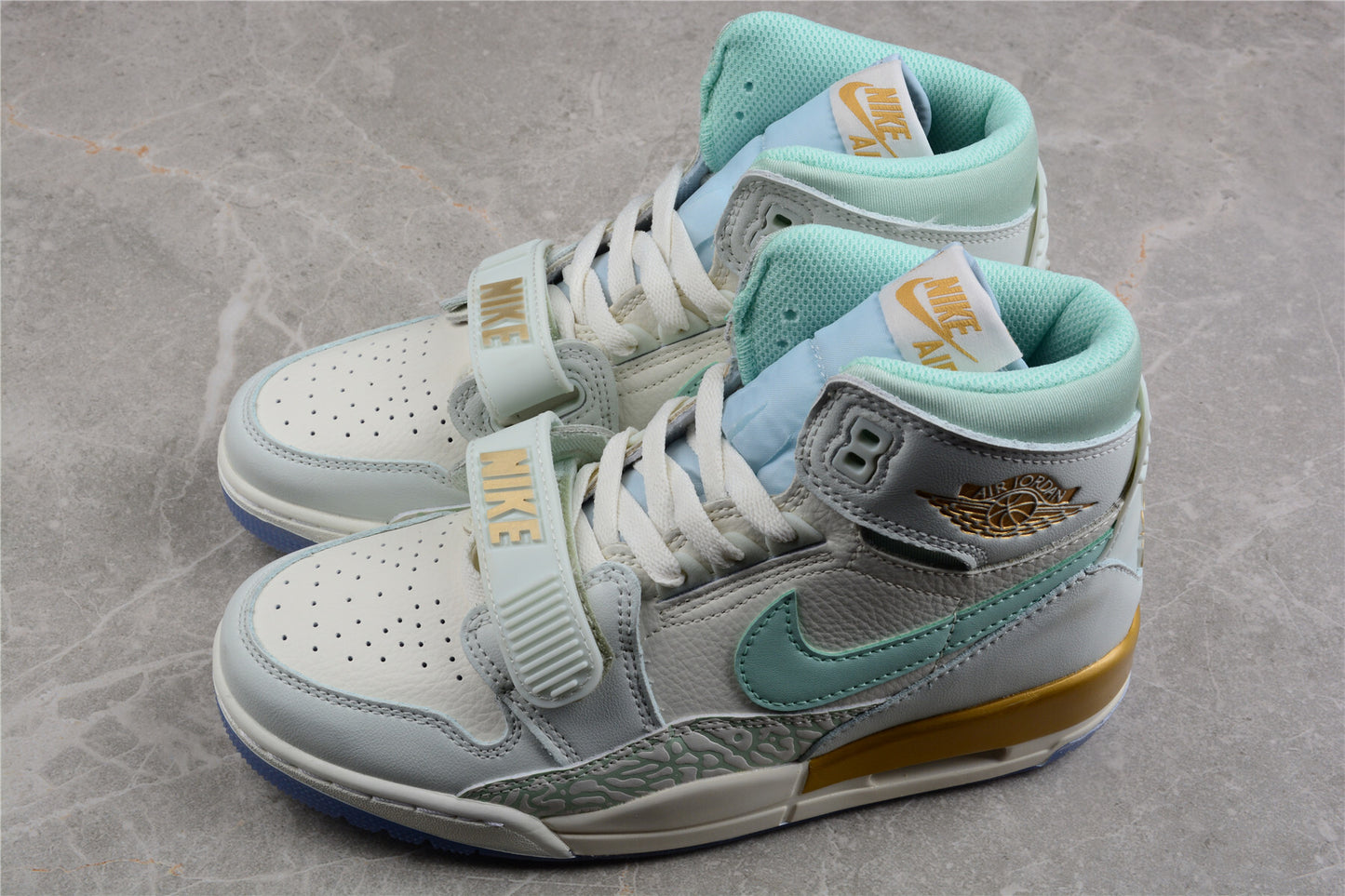 R20 Jordan Legacy 312 AJ1 DR8486-131