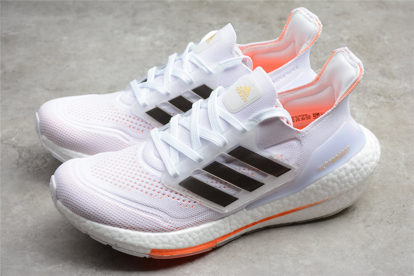 R20 Ultra Boost 21 UB21 S23840