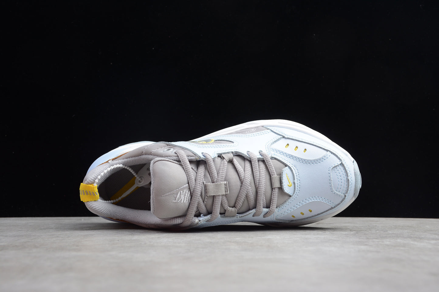 R22 03108-403