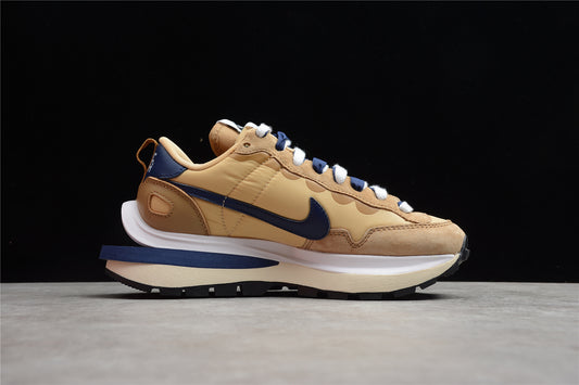 R28-32 Sacai x VaporWaffle Tour Yellow  DD1875-200