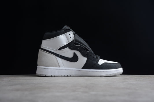 R28 Air Jordan1 High OG "Stage Haze"  555088-108