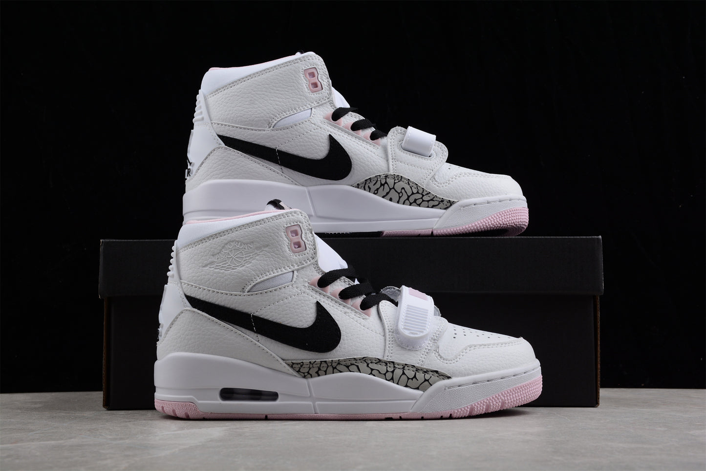 R28 Air Jordan Legacy AJ312 AT4040-106