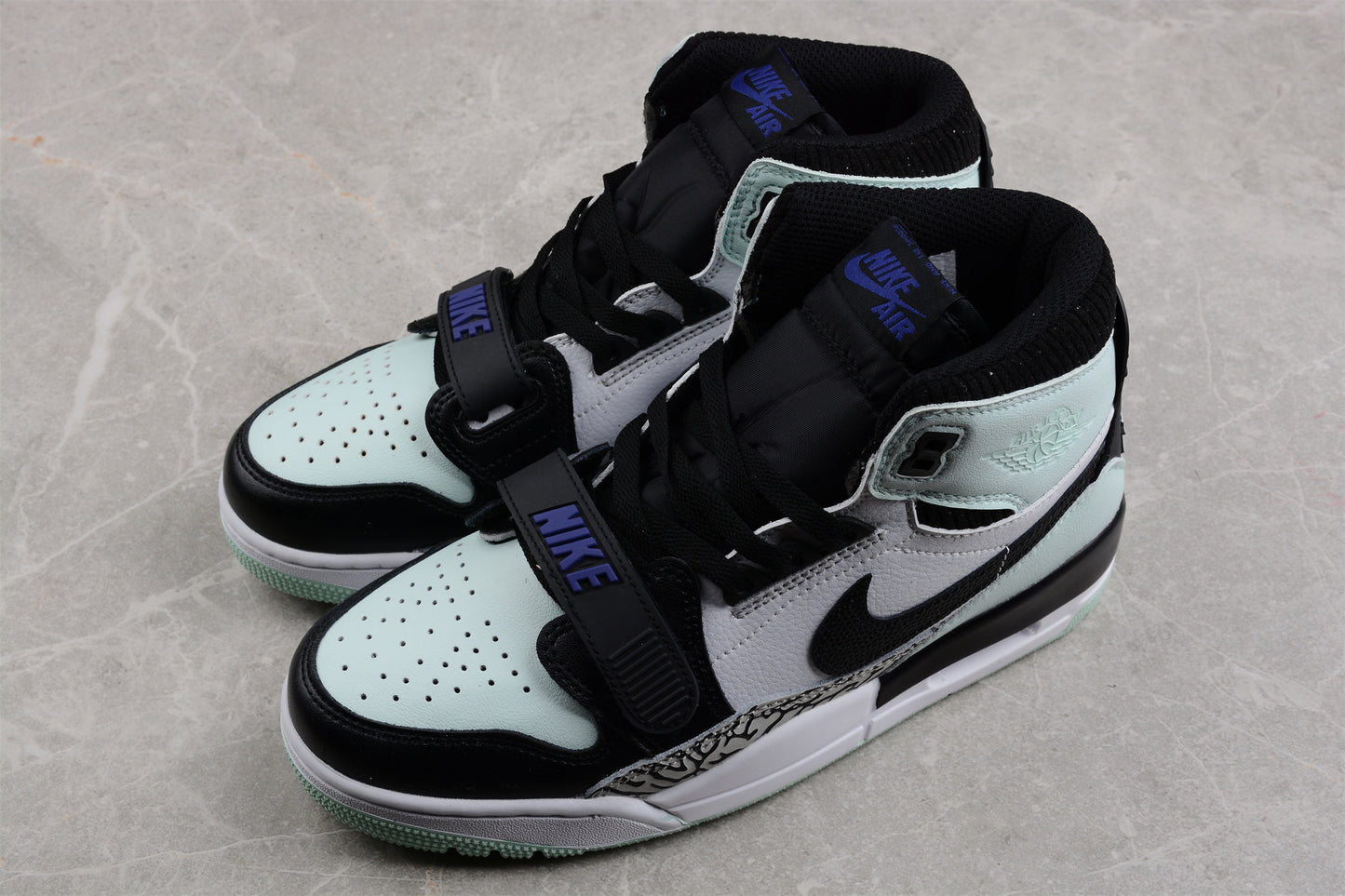 R28 Air Jordan Legacy AJ312 AV3922-013