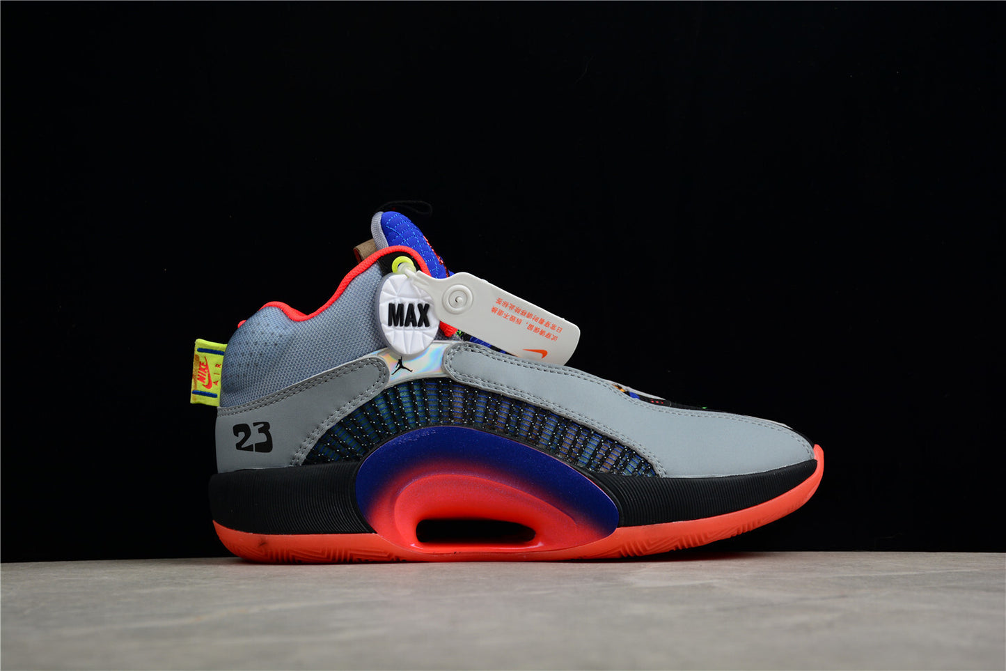 R30 AJ35  "Dynasties"  DD3044-700