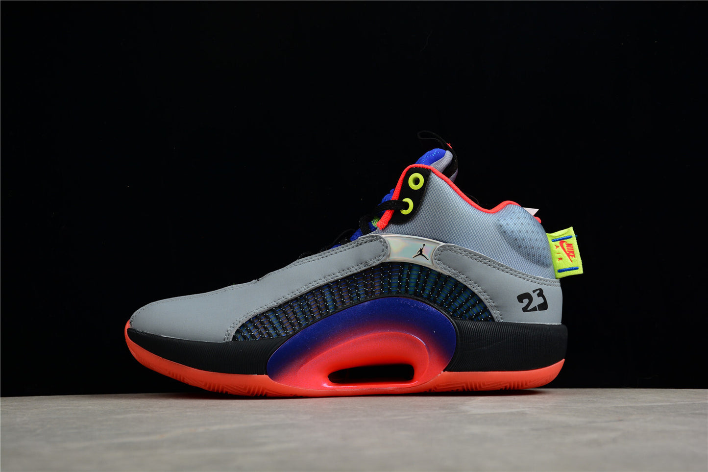 R30 AJ35  "Dynasties"  DD3044-700