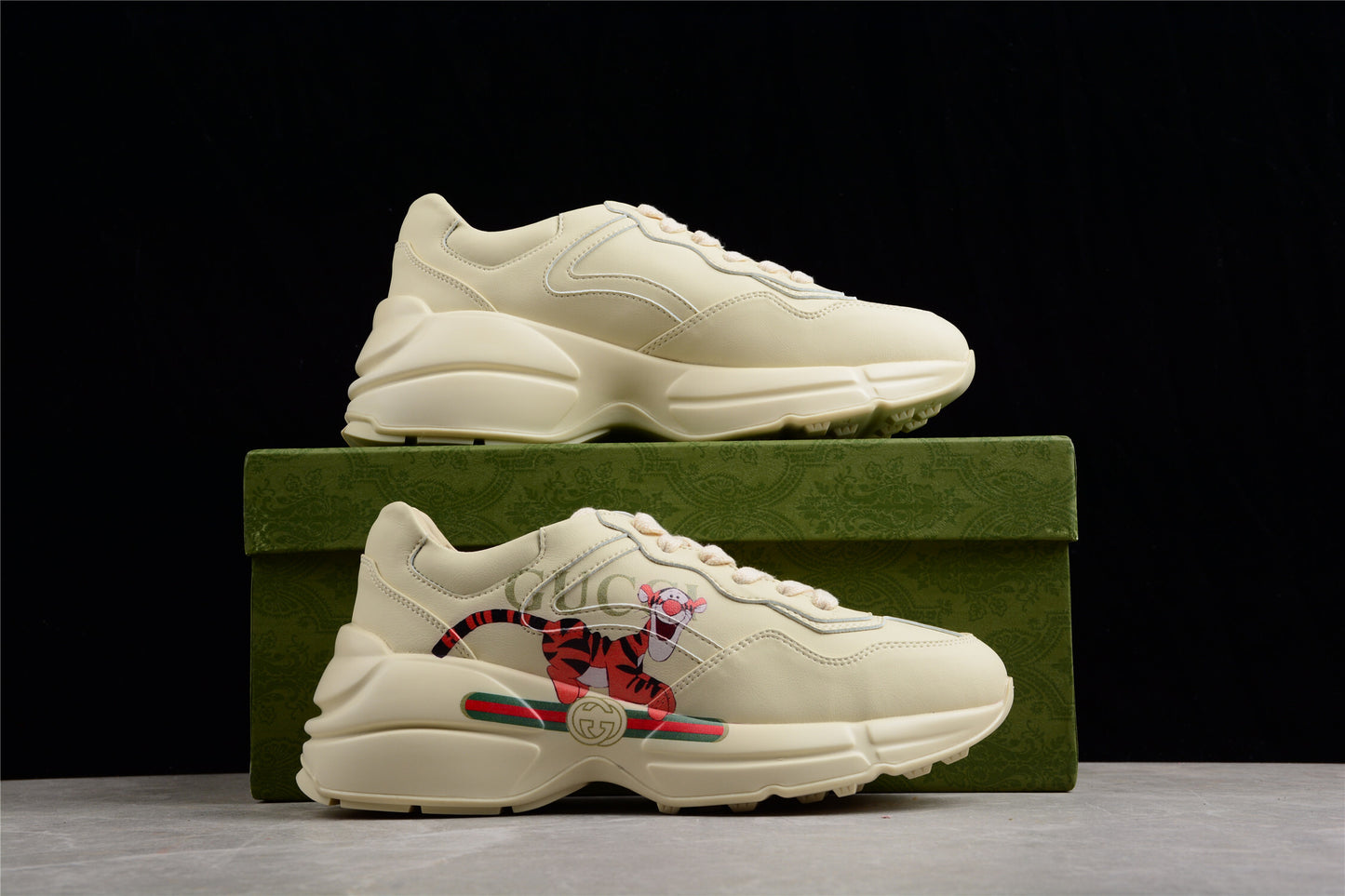 R30 Gucci Air Cushion Dad Shoes 8D