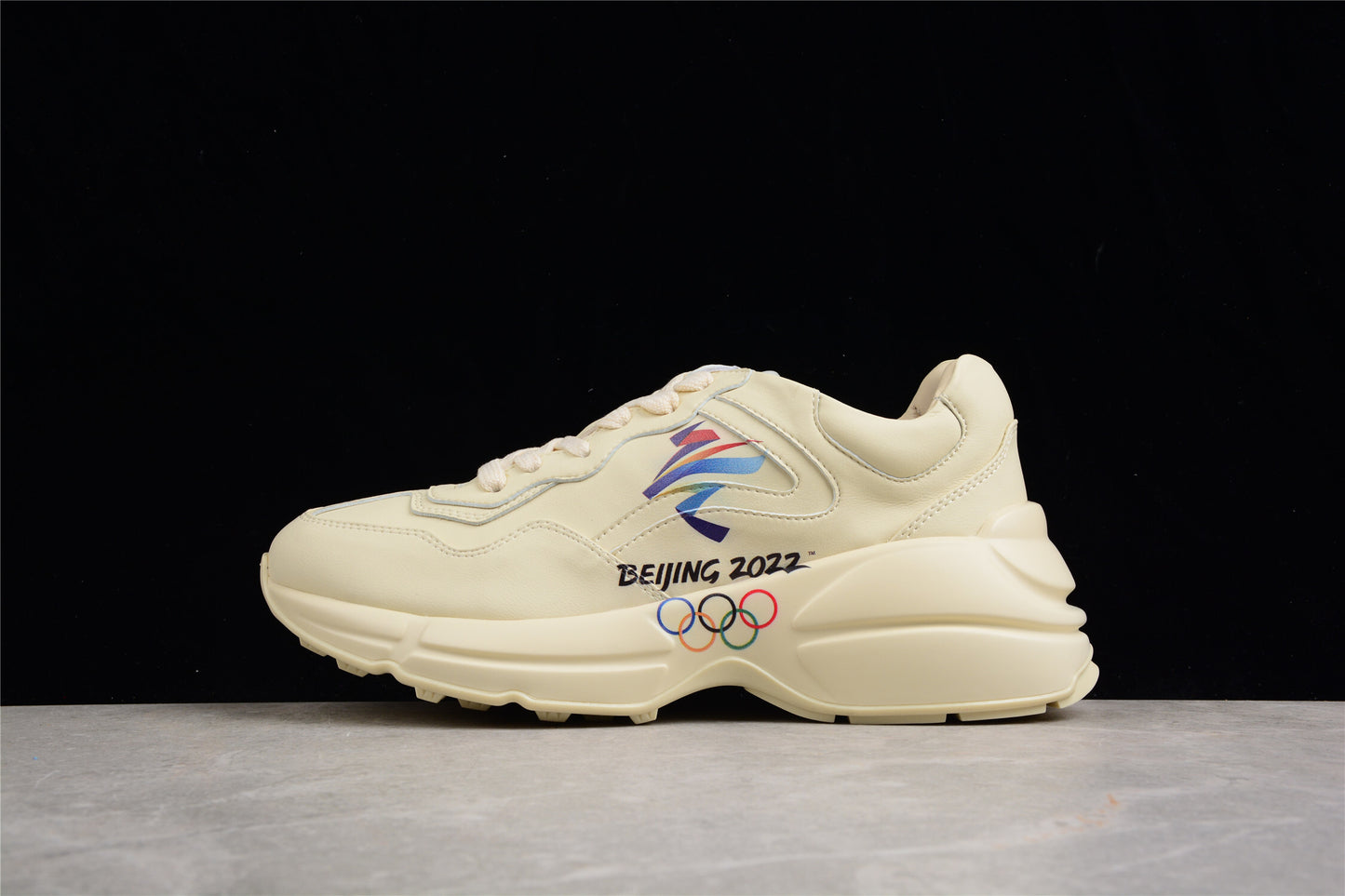 R30 Gucci Rhyton Vintage Trainer Sneaker 5D