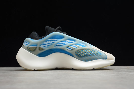 R36  YEEZY 700 V3  G54850（36-47)