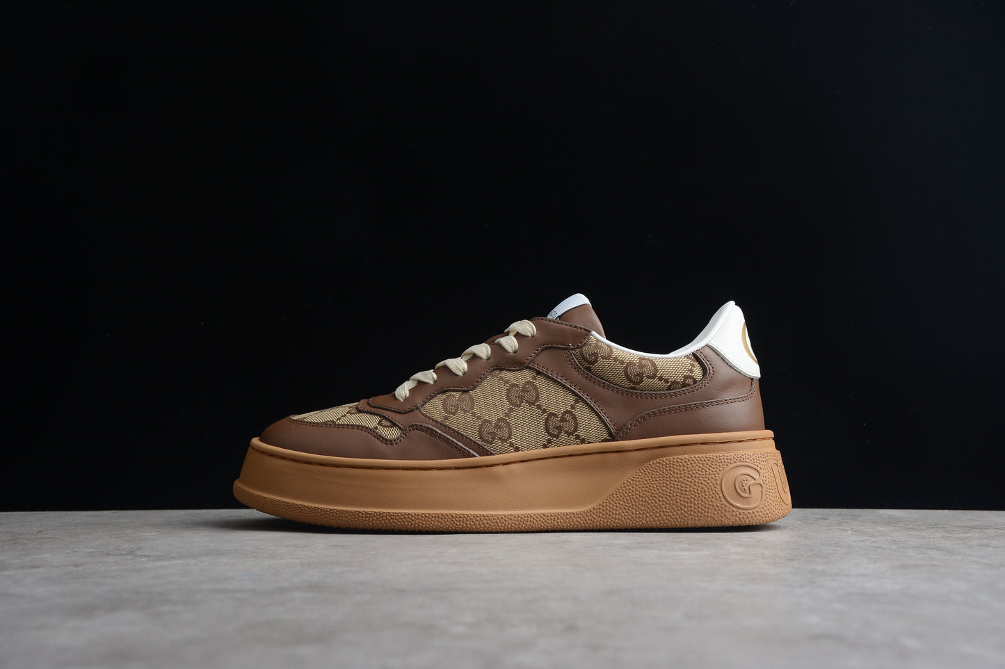 R38-48 GUCCI Chunky B676092 UPG20 2866