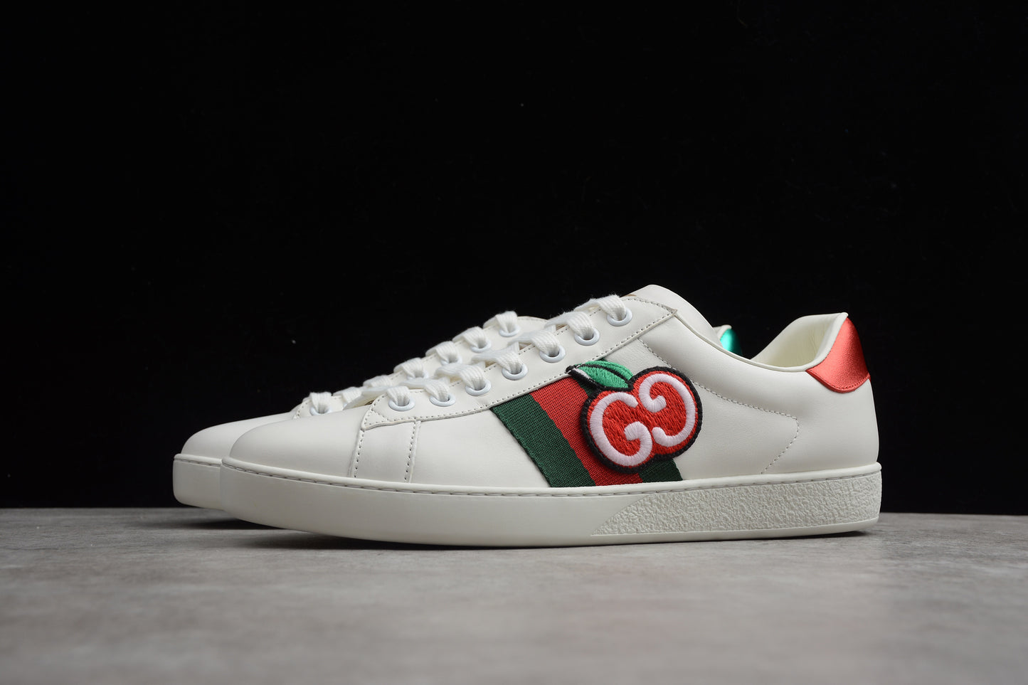 R42GUCCI35-40