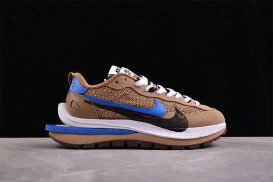 Sacai x Nk VaporWaffle 3.0  CV1363-201
