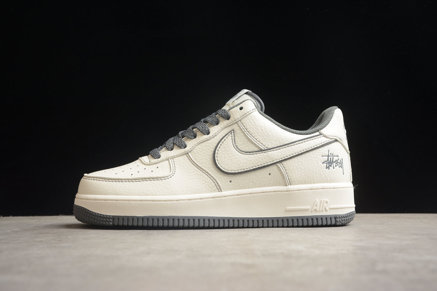 Stussy x Nk Air Force 1'07 Low UN1635-111