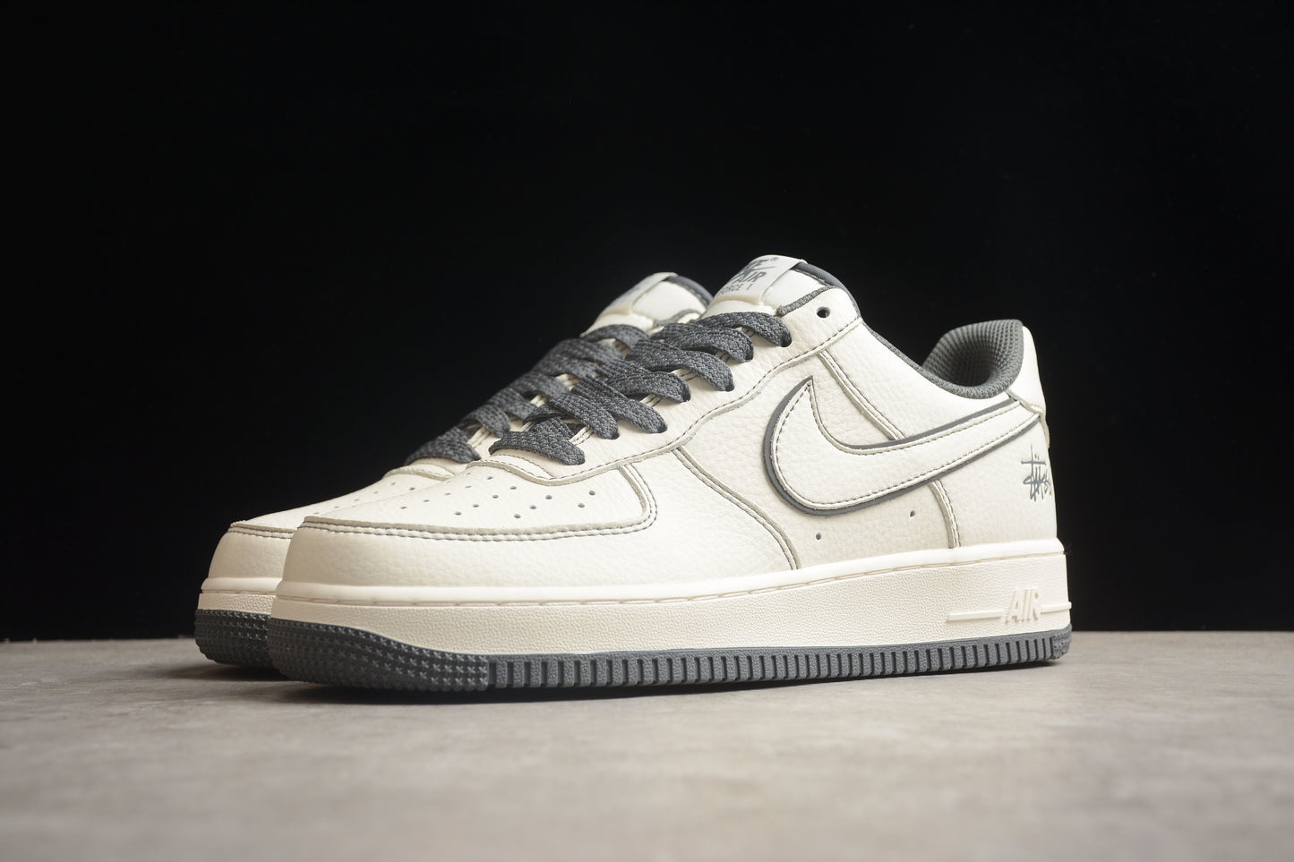 Stussy x Nk Air Force 1'07 Low UN1635-111
