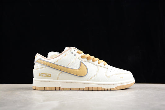 Supreme x Nk SB Dunk Low RM2308-23615