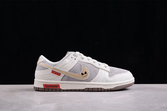 Supreme x Nk SB Dunk Low  XD6188-024