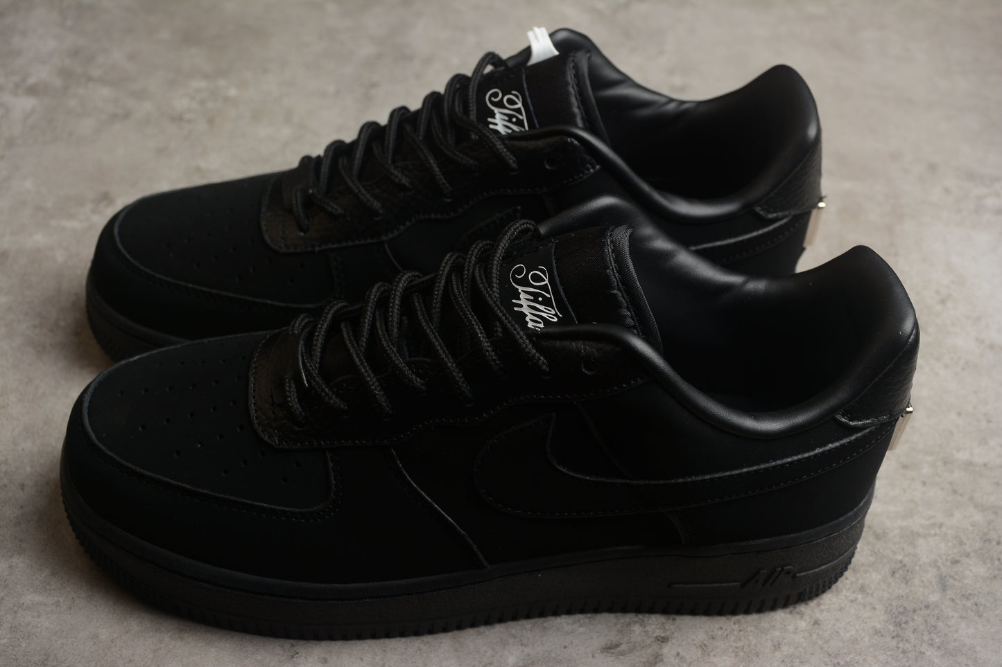 Tiffany & Co. x Nike Air Force 1 Low DZ1382-005