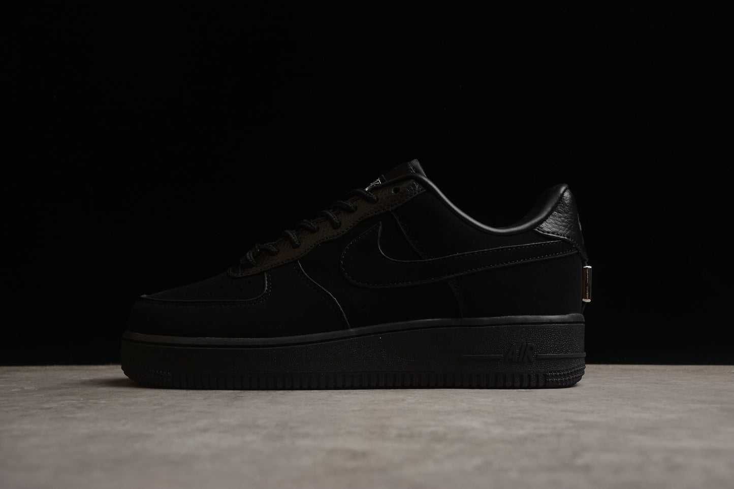 Tiffany & Co. x Nike Air Force 1 Low DZ1382-005