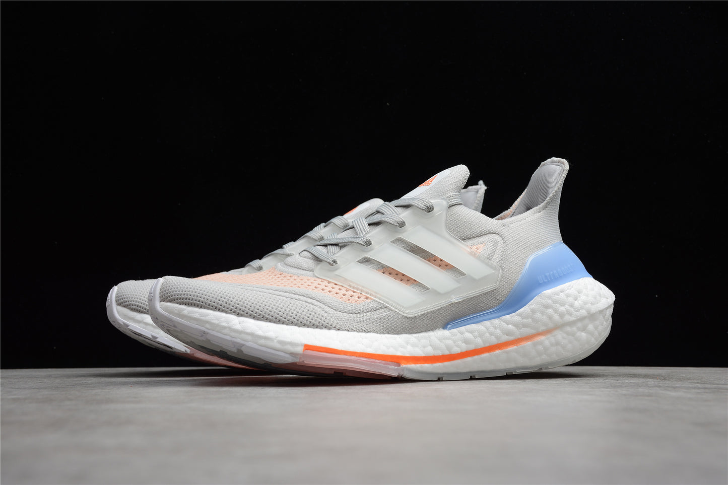 ULTRABOOST 21 UB21