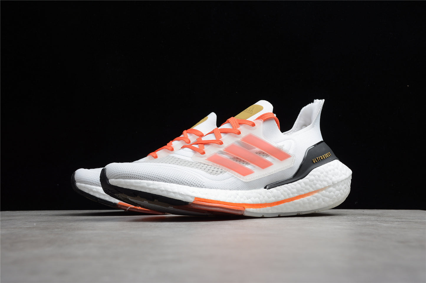 ULTRABOOST 21 UB21  FZ2106