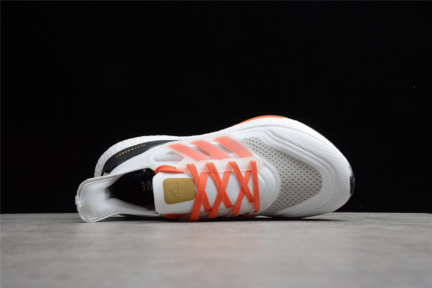 ULTRABOOST 21 UB21  FZ2106
