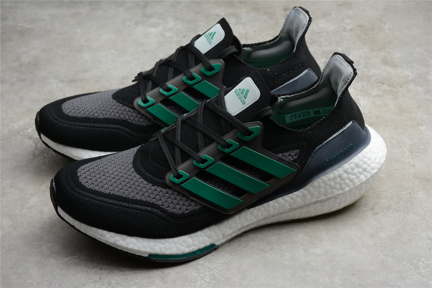 UL TRABOOST 21 UB21 FZ1923