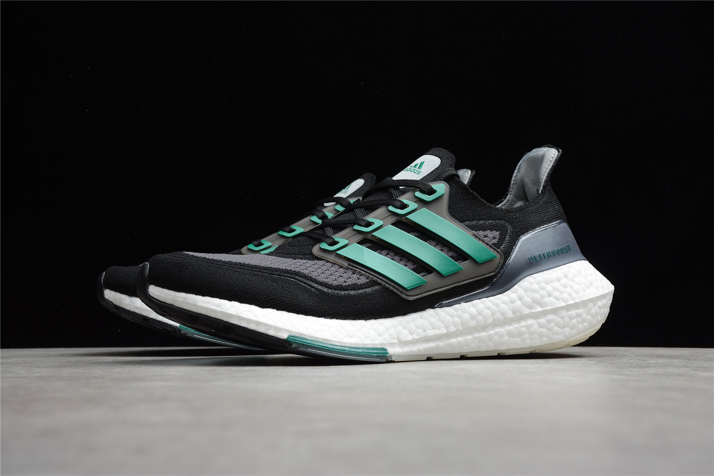 UL TRABOOST 21 UB21 FZ1923