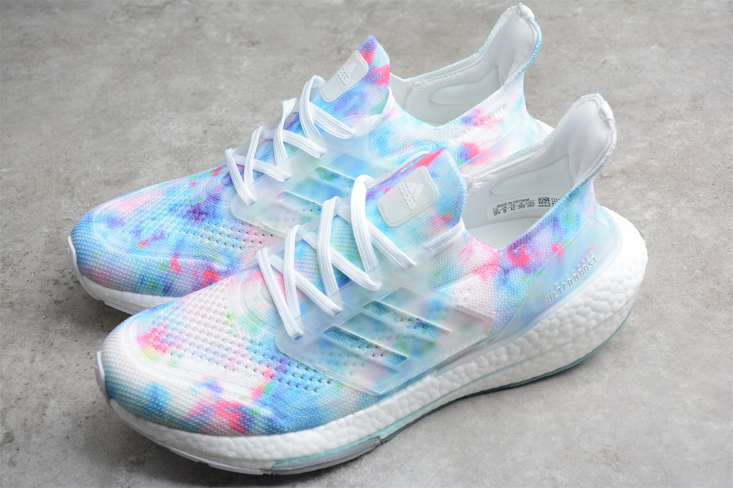 UltraBoost 21 GZ7104