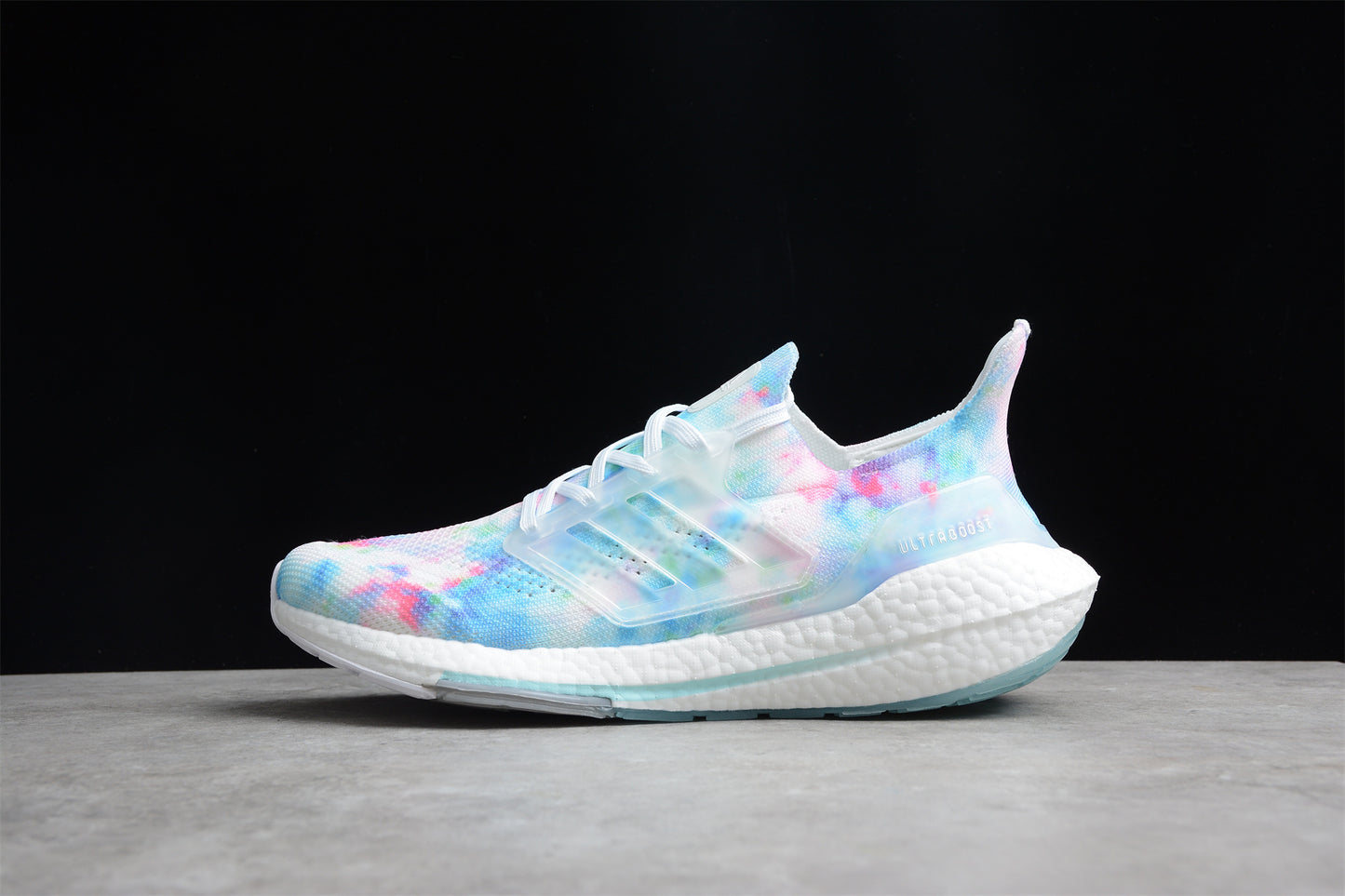 UltraBoost 21 GZ7104