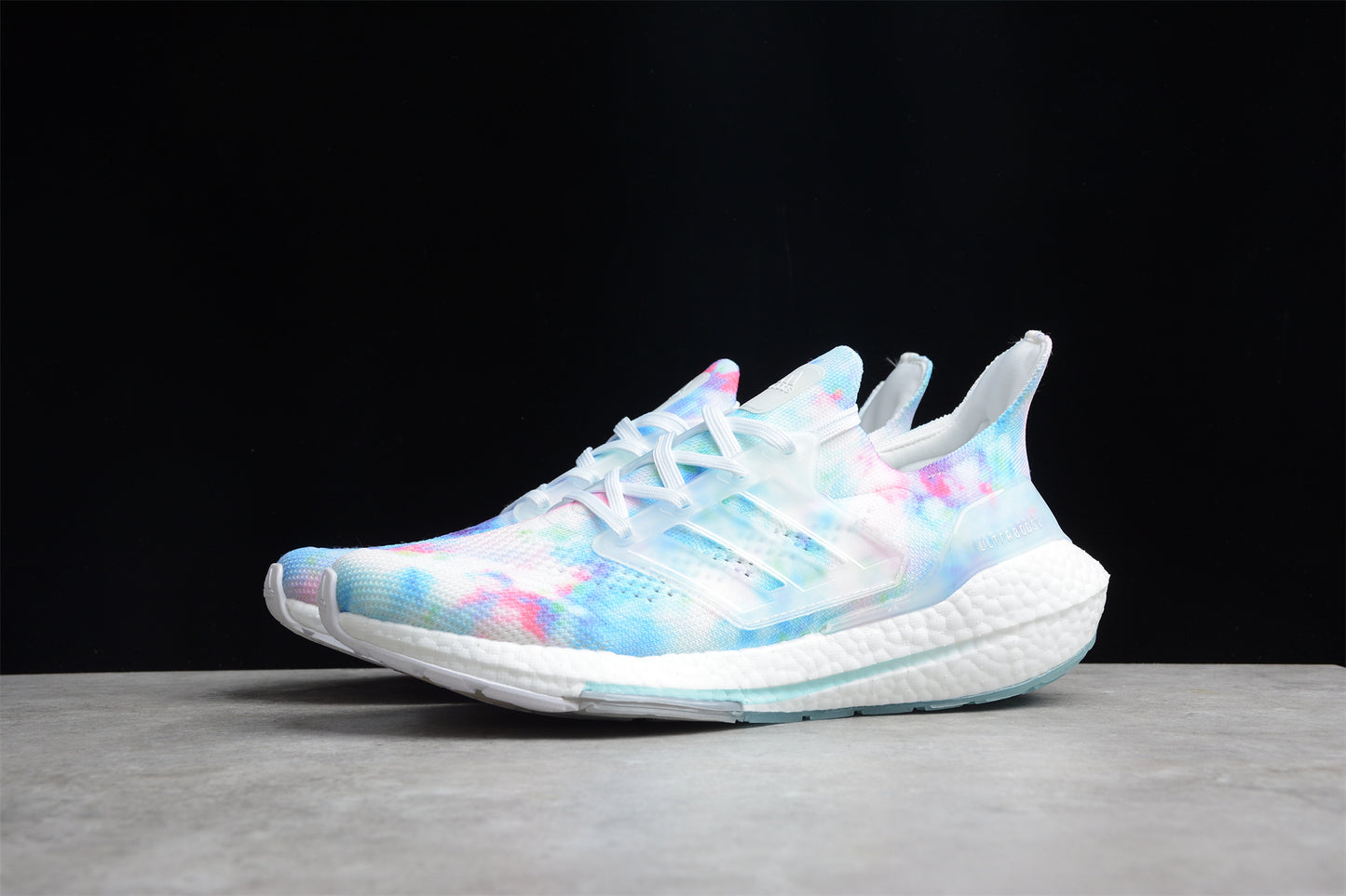 UltraBoost 21 GZ7104