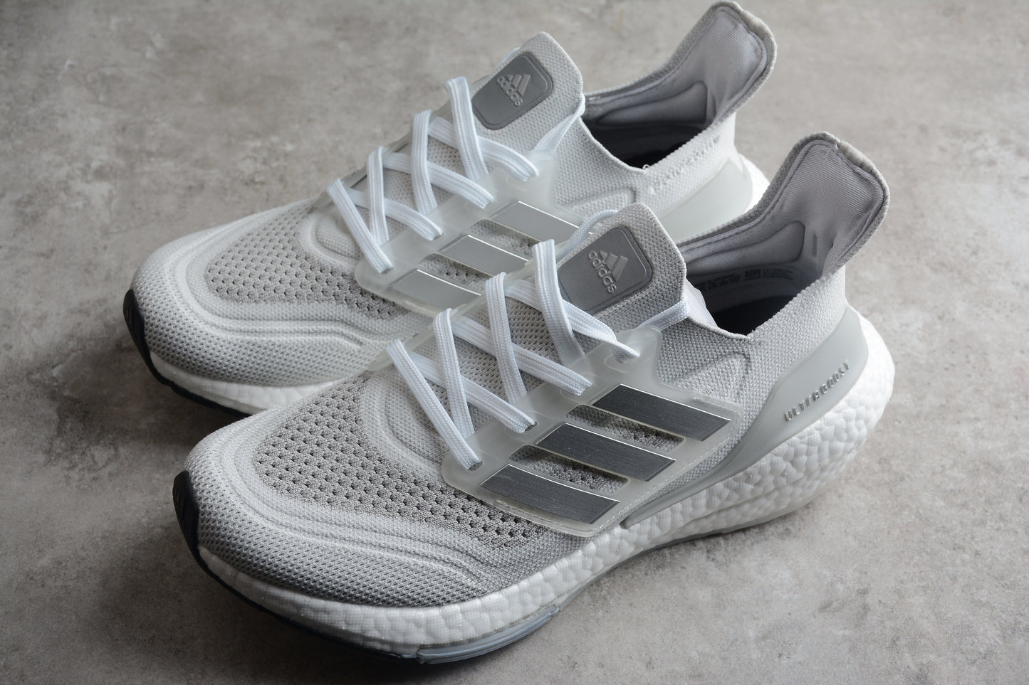 UltraBoost 21 UB21 GV7724