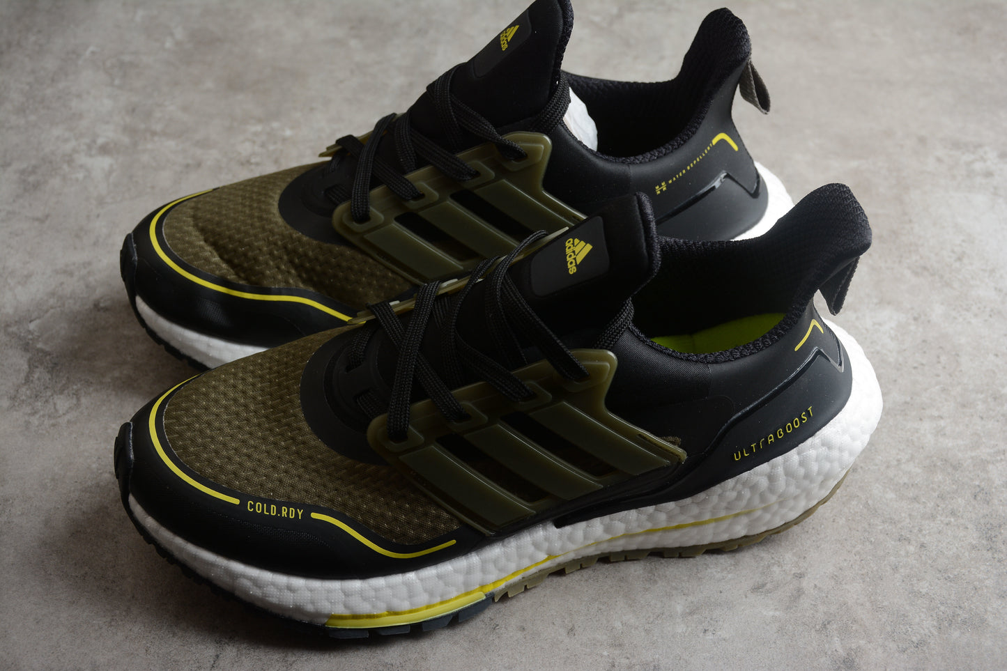 UltraBoost 21 UB21 S23896