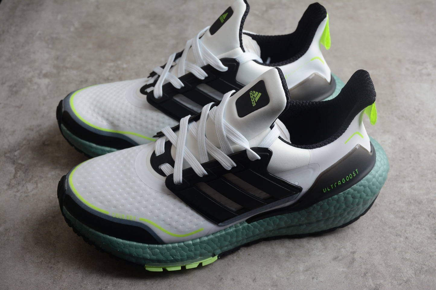UltraBoost 21 UB21 S23898