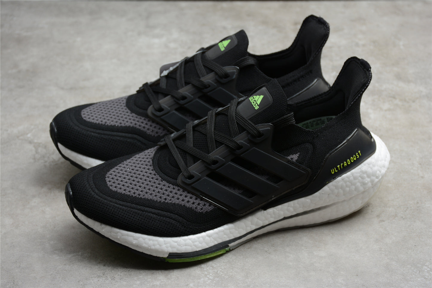 Ultra Boost UB21 FZ2056
