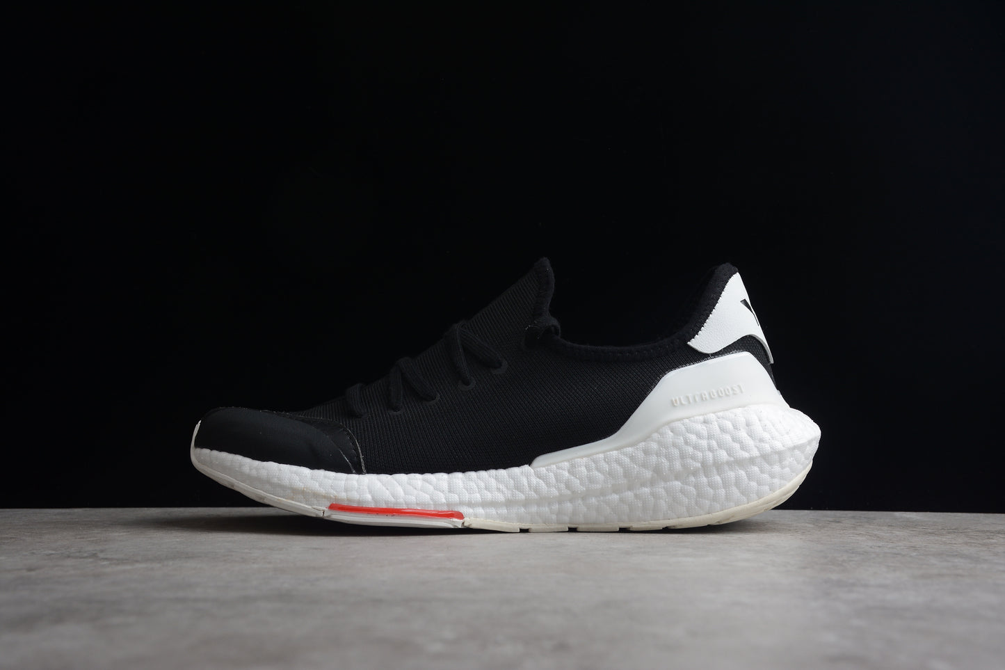 Ultra Boost UB21 Y3
