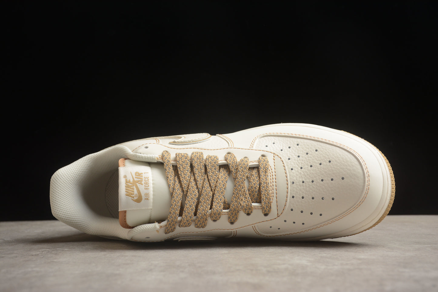Undefeated x Nk Air Force 1'07 Low UT2022-028
