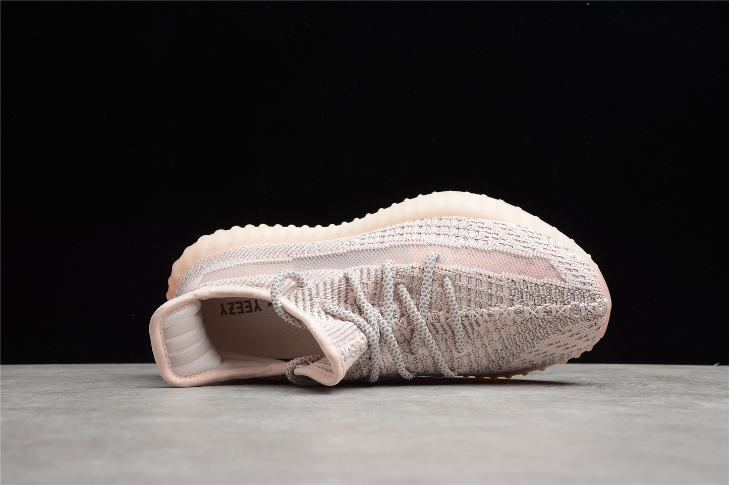 YEEZY BOOST 350 FV5666