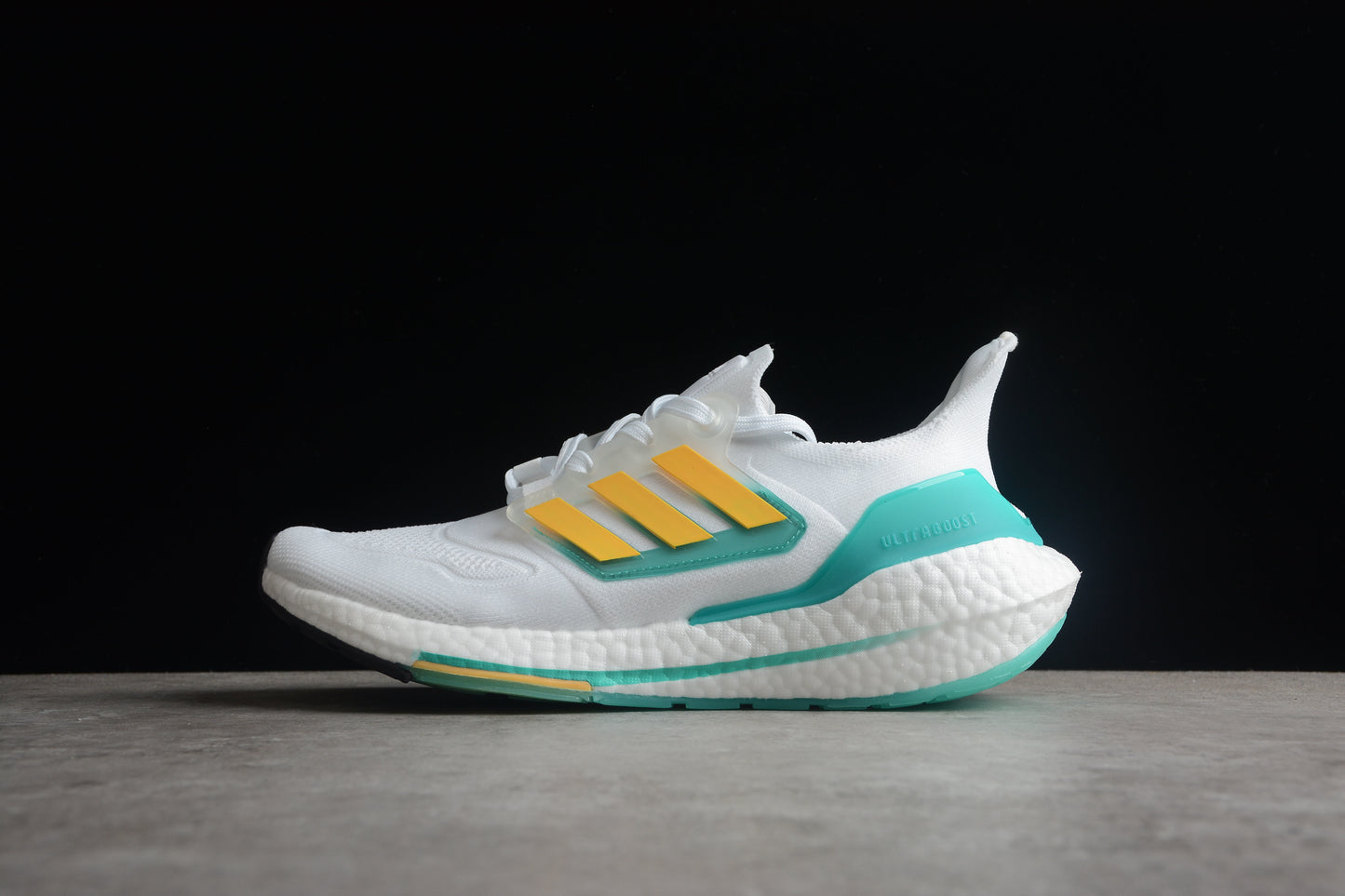 adidas ultra boost 2020 GX5463