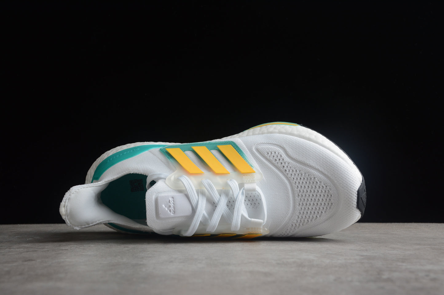 adidas ultra boost 2020 GX5463