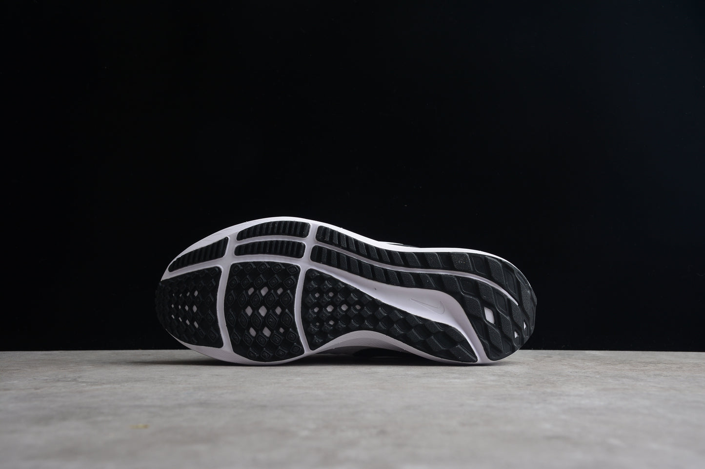 R18 NK Air Zoom Pegasus 39 DG4071-101