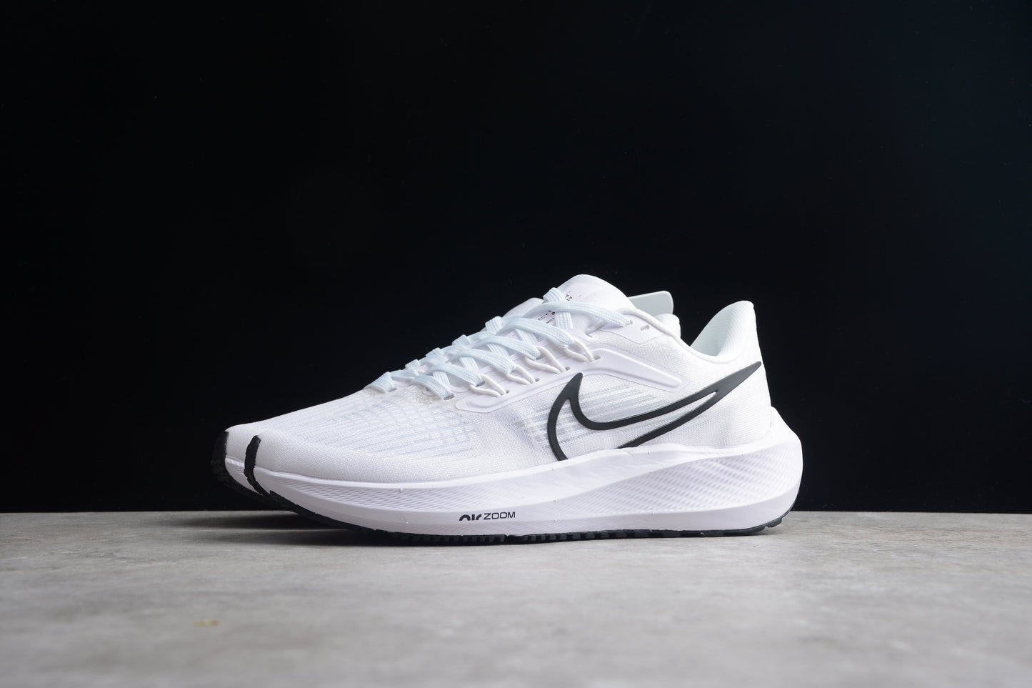 R18 NK Air Zoom Pegasus 39 DG4071-101