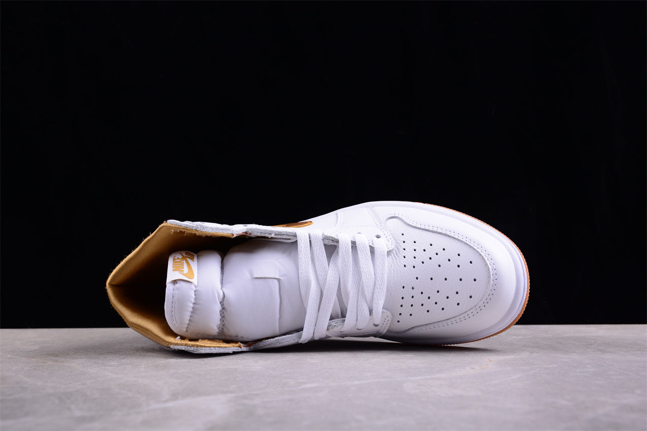 Air Jordan 1 High OG "Metallic Gold" AJ1