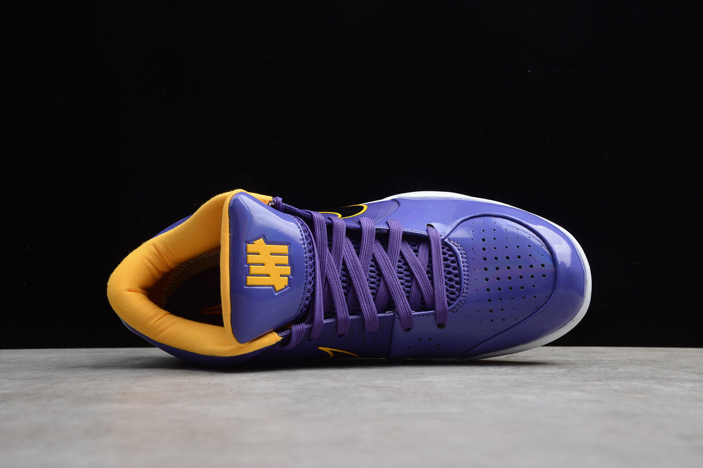 R23 Undefeated x Nike Kobe 4 Protro 'Lakers'  CQ3869-500