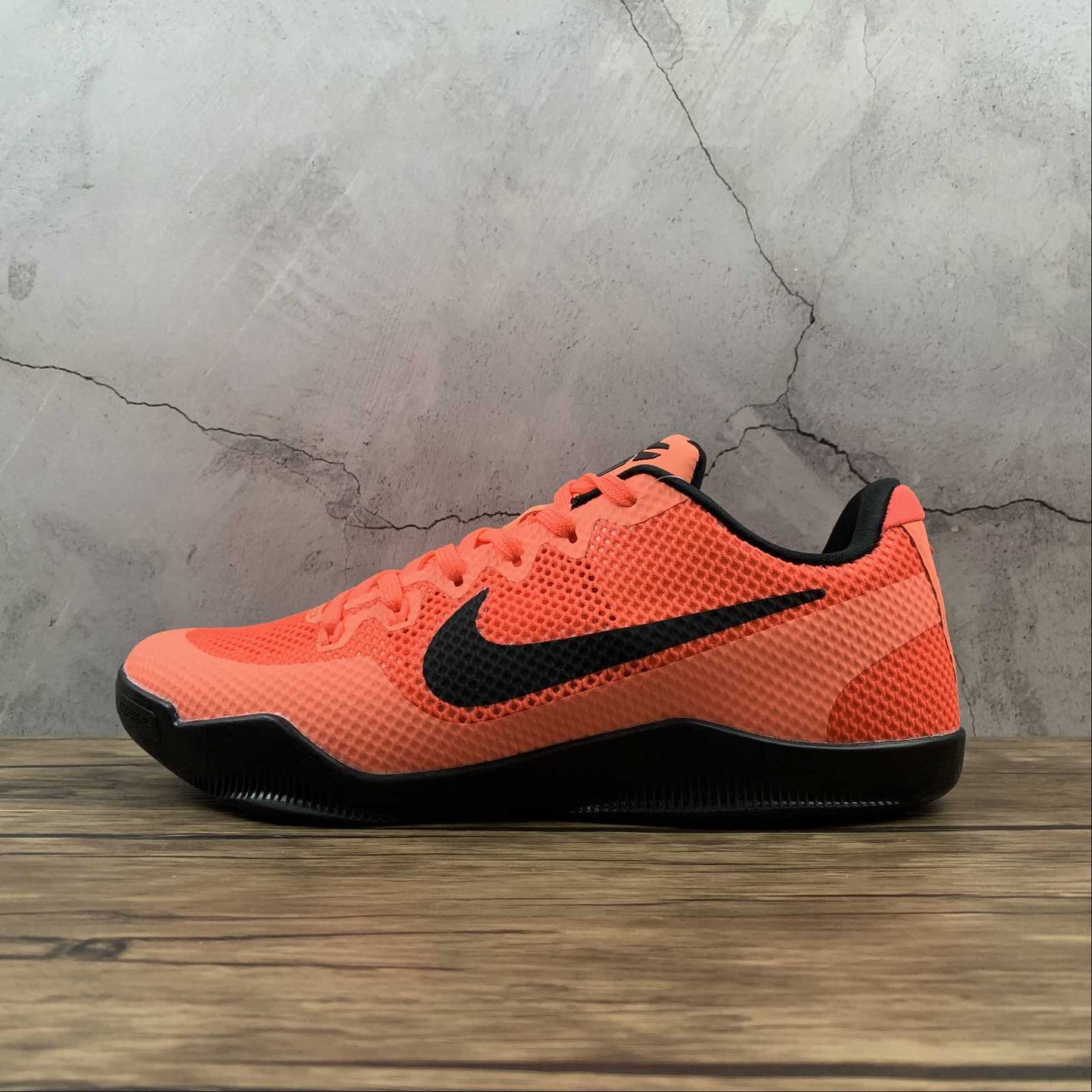 Kobe PROTRO 836183-806
